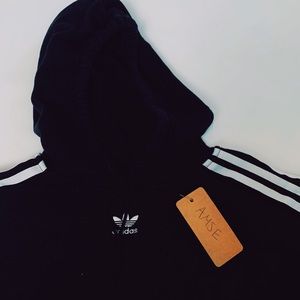 Black cropped adidas hooded sweatshirt size small